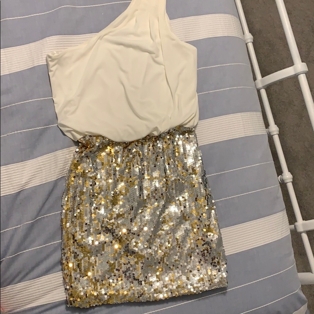 One Shoulder Dress for New Year’s Eve!